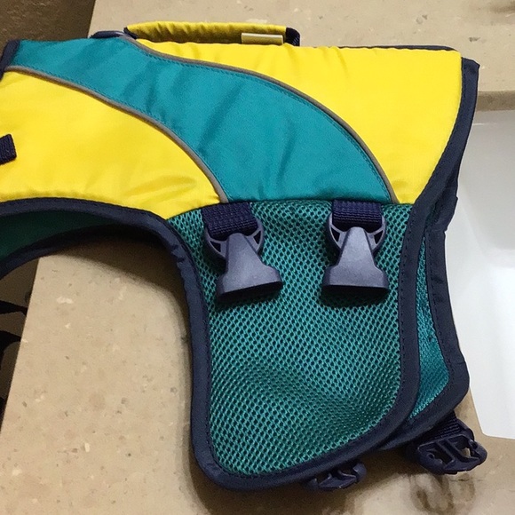 Small Dog Flotation Device - Picture 10 of 10